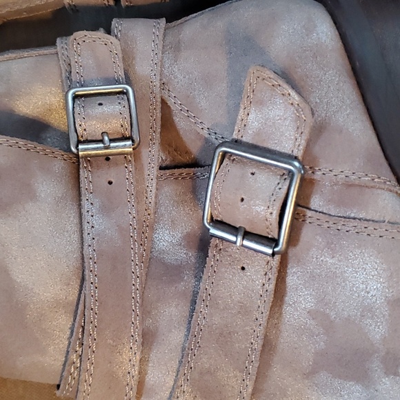 Lucky Brand Metallic Beige Soft Suede Faux Fur Cordeena Ankle Boots Size 11 NWOT - Picture 5 of 12